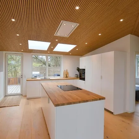 Nice In W/ Sauna And 5 Bedrooms בית נופש פארביילה