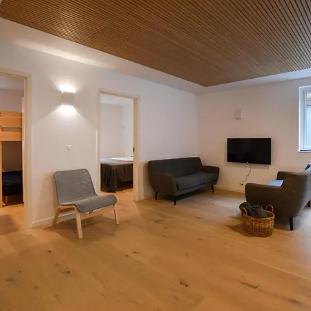 Nice In W/ Sauna And 5 Bedrooms בית נופש *